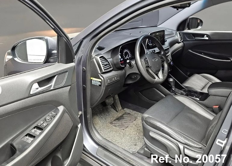  Hyundai / Tucson Stock No. 20057